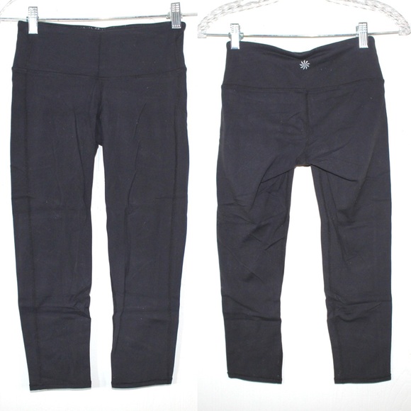 🎄Athleta Woman’s Black Cropped Leggings Size XXS - Picture 1 of 7
